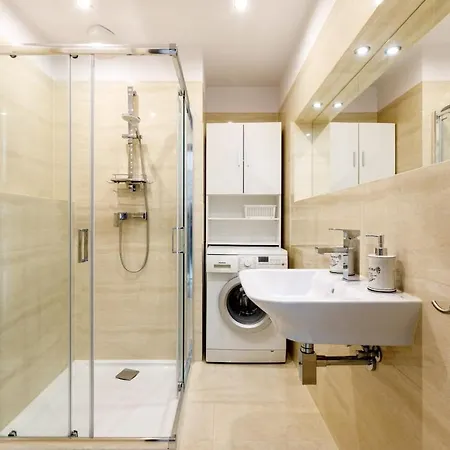 Chic - Cozy And Stylish - Center - Legnicka *